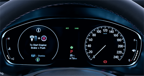 Cụm đồng hồ điện tử tại đại lý Toyota Vinh
