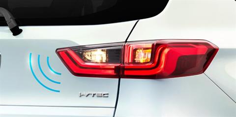 Đèn báo phanh khẩn cấp tại đại lý Toyota Vinh