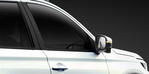 Gương chiếu hậu tại đại lý Toyota Vinh