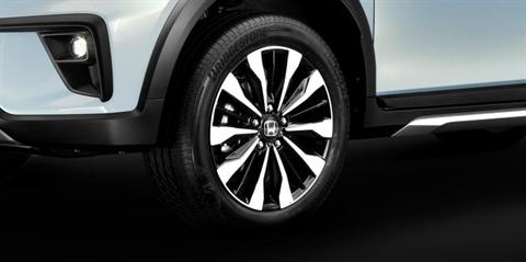 Mâm xe tại đại lý Toyota Vinh