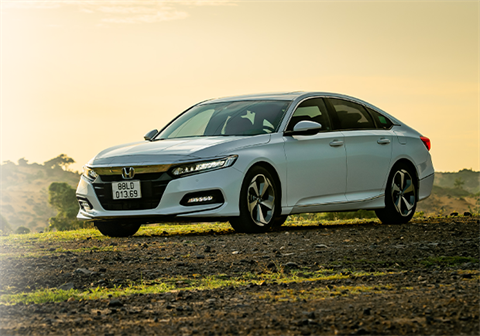  THIẾT KẾ tại đại lý Toyota Vinh