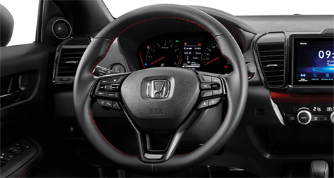 Vô lăng tại đại lý Toyota Vinh